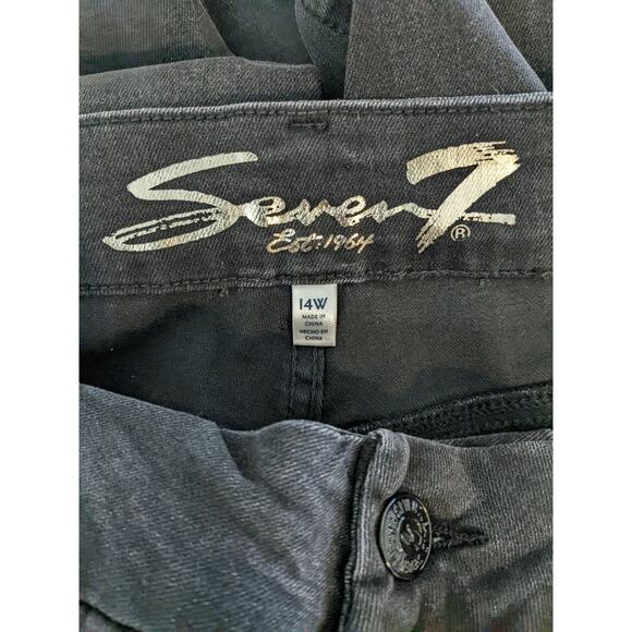 Seven7 Skinny Jeans 14W Black Distressed Tummyless High Rise Contoured Fit Slim - Picture 7 of 14